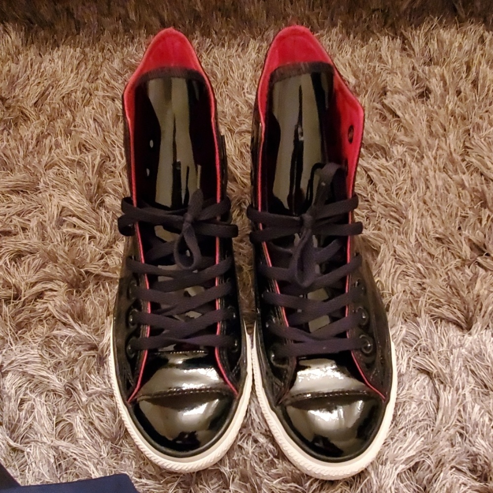 Converse Chuck Taylor All Star 'Patent Leather' - Picture 2 of 4